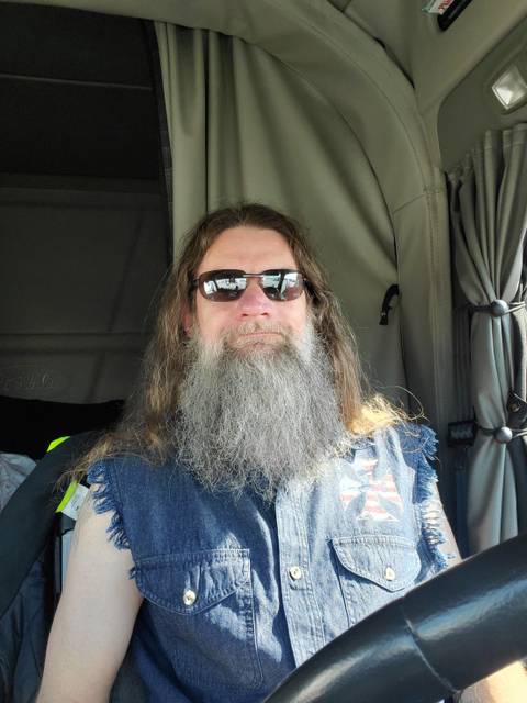 mountainman_trucker