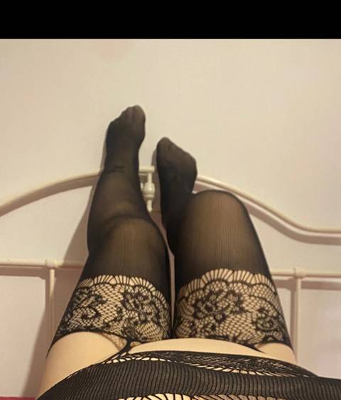 arias_nylons