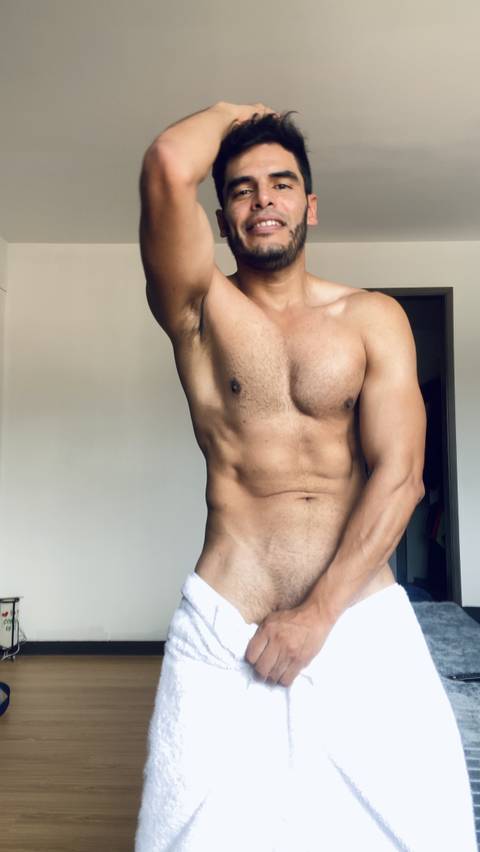 andsan nude