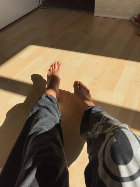 @feetsungirl