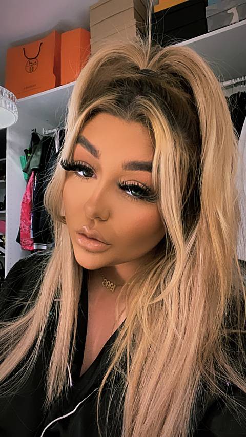 caitlyn - caitlynireland_ OnlyFans