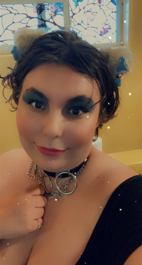 @kurvykittenms