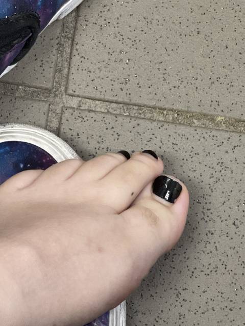 feetfetishfulfilled23