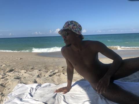 xxxrhias nude