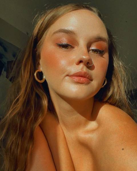 @urinternetgrlfrnd