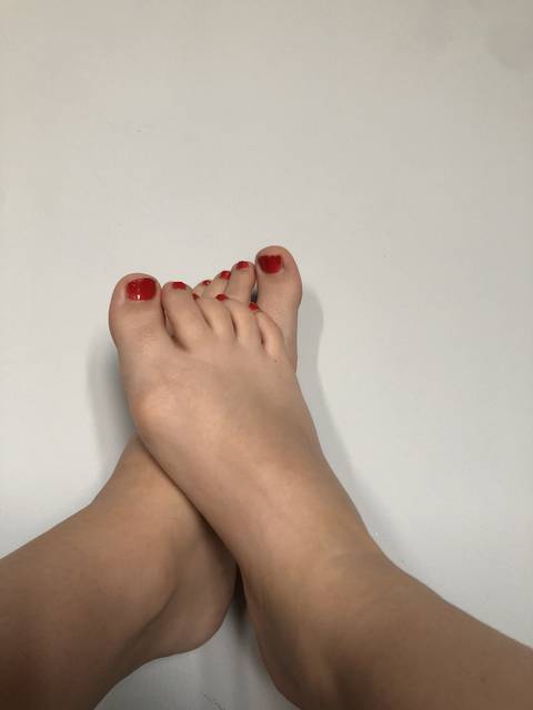 fannysfeetpics nude