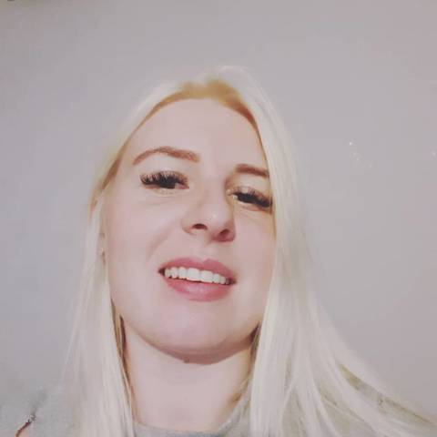 @blonde-boss