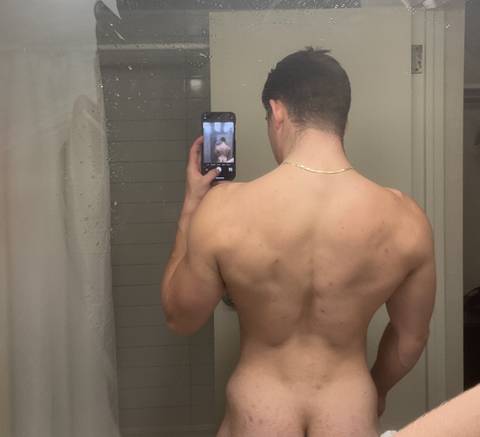 shrededboi69 nude