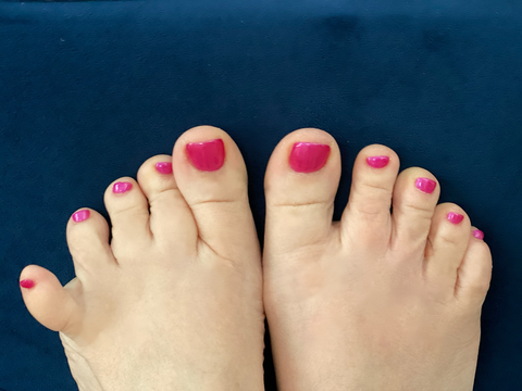 thetoestie nude