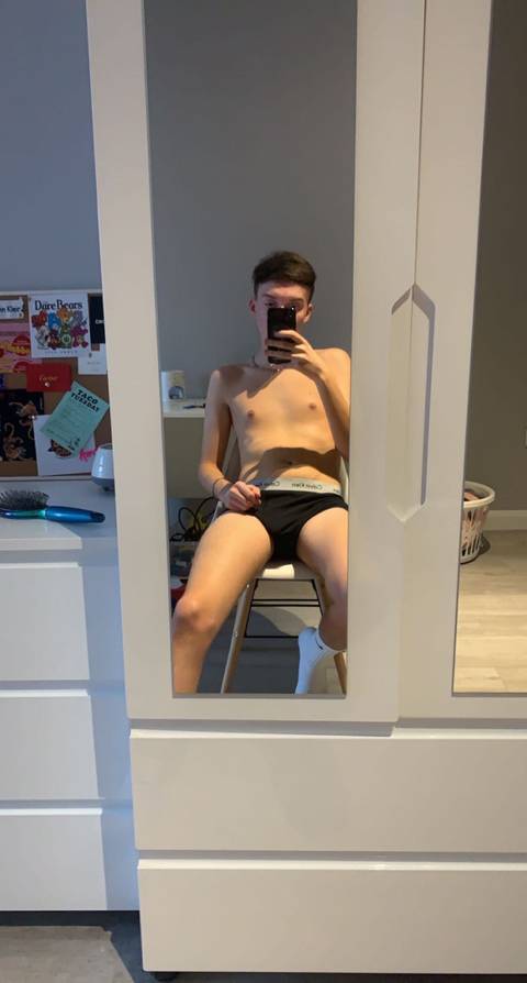 saintnotsinner nude