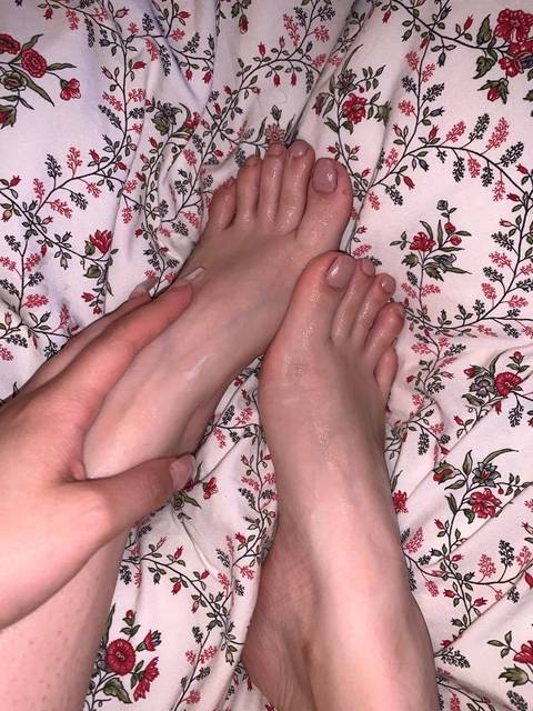 mysexyfeetpage nude