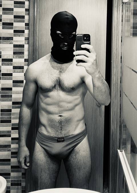 masked_stud