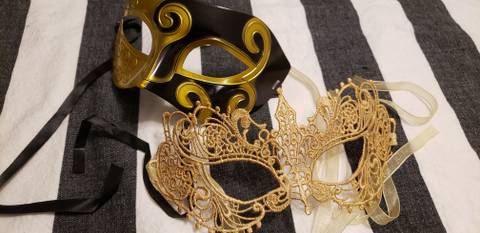 masqueradecouple