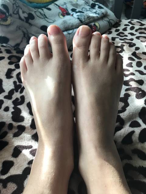 @kittykittyfeet93