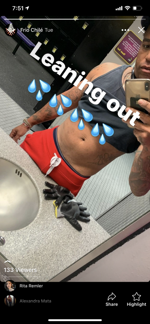 Alpha Male - friochile OnlyFans