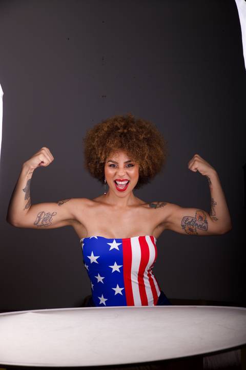 joyvilla nude