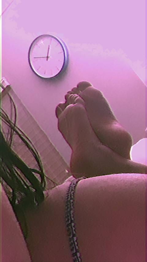 sexifeetfantasies nude