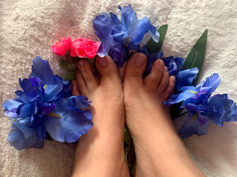 floweryfeetsies nude