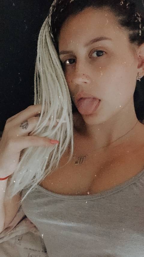 blondiepoison