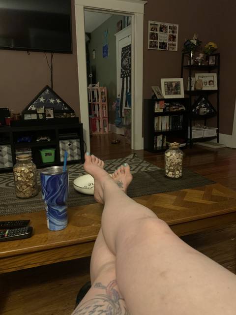 cmazzing nude