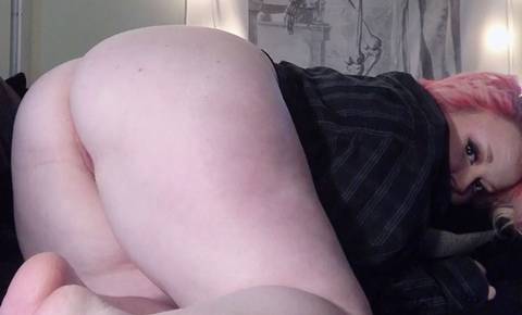 e-nonbinarybabe nude