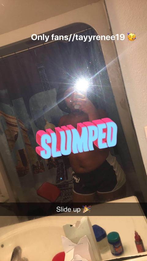 tayyrenee19 nude