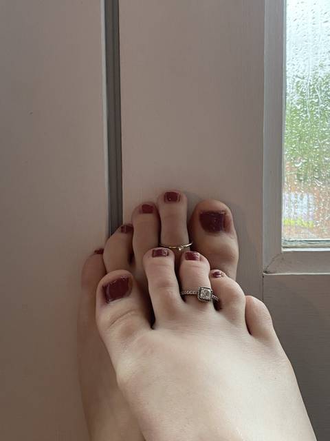 rosebeautyfeet