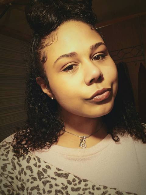 @queencapri07
