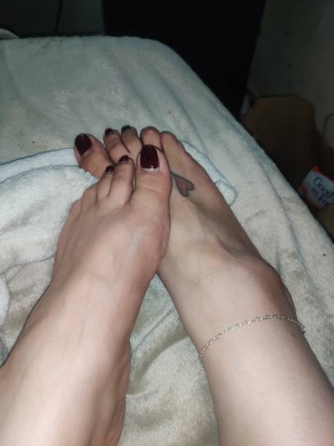 marilynrosesfeet