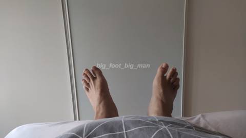 big_feet_big_man nude