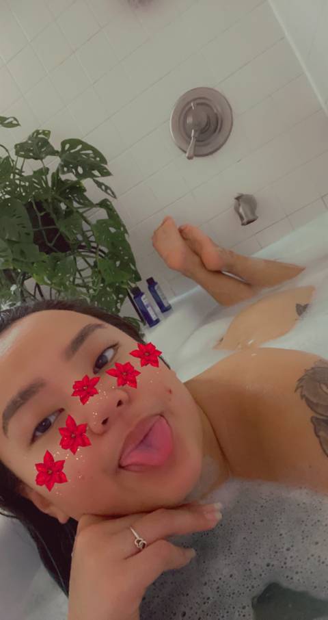 amariebss nude