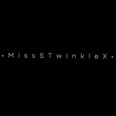 missstwinklex nude