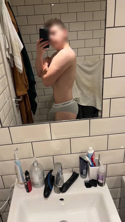 welshboyxxx nude