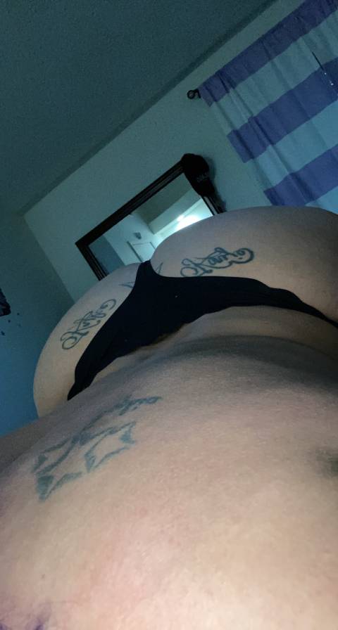 tattedwifey23 nude