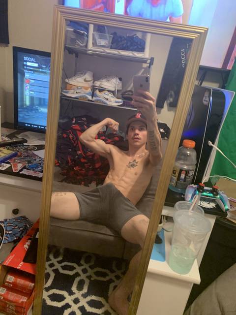 motomatt nude