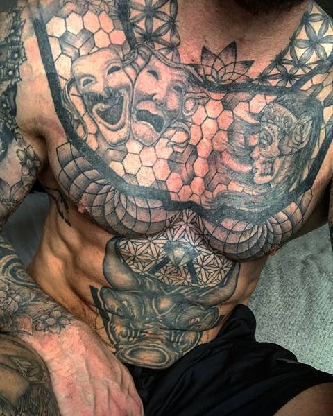 ukmuscleandink nude