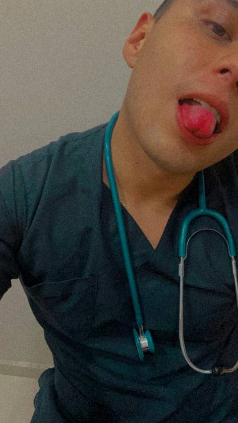 abraham.arenas98 nude