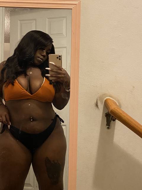 @thechocolatebarbiee