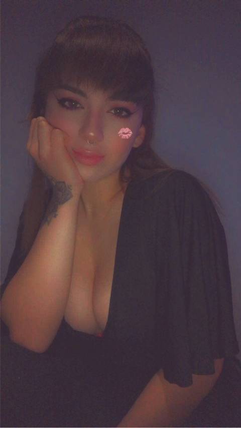 @skinny.waist.phat.ass