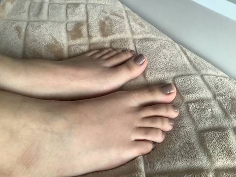 feetfans280 nude