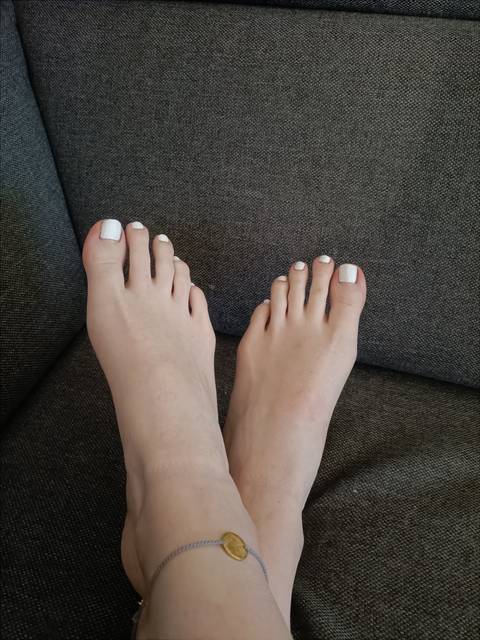 scarlettfootpics