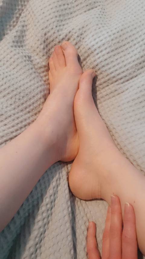 nscheekytoes