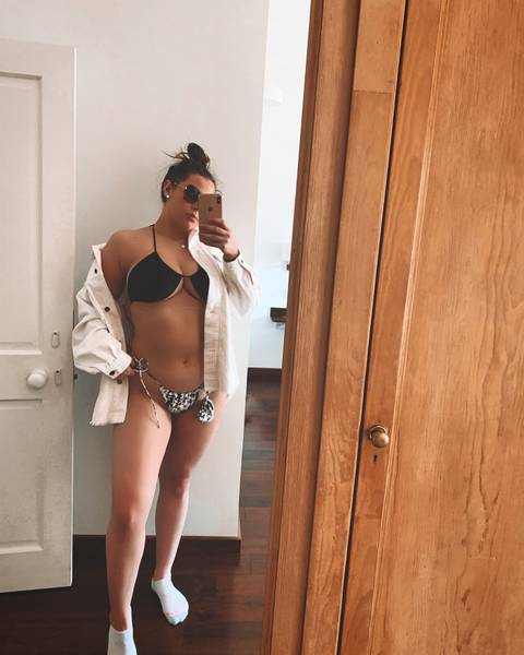 emmyrosedoyy nude