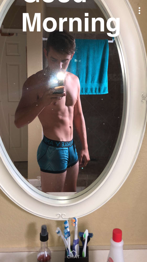 the.tank.engine nude