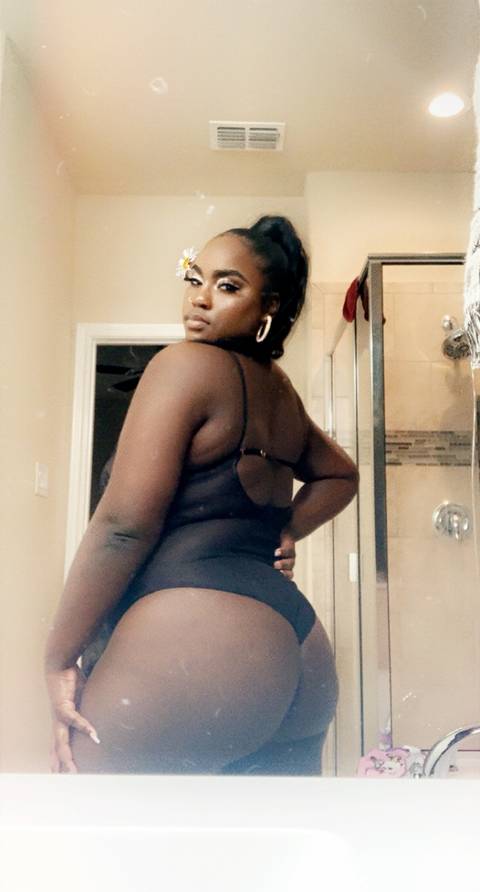 chocolategodess24 nude