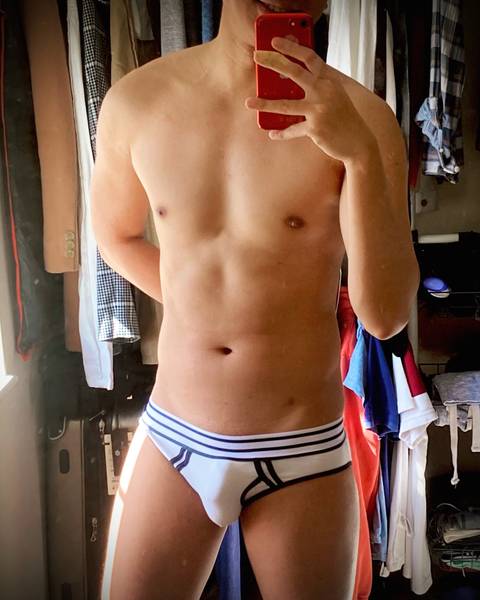 @theinsatiabletwink