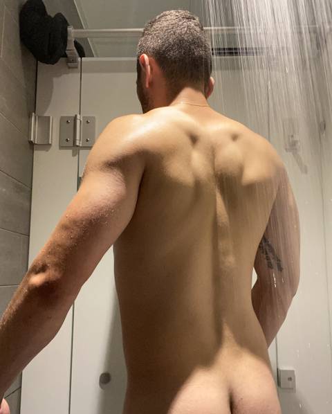 alexthegr8xxx nude