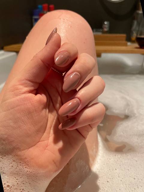 naughty-nails nude