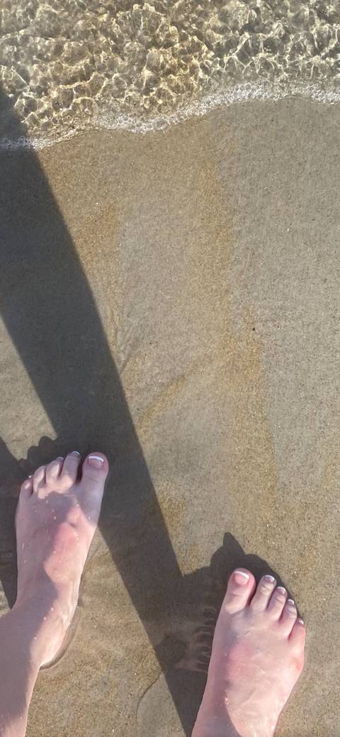 ashleyroyalfeet