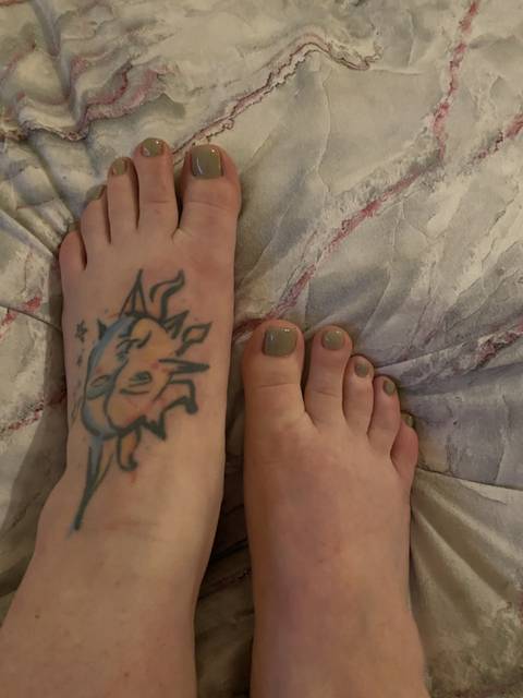 whatcouldfeetdo nude